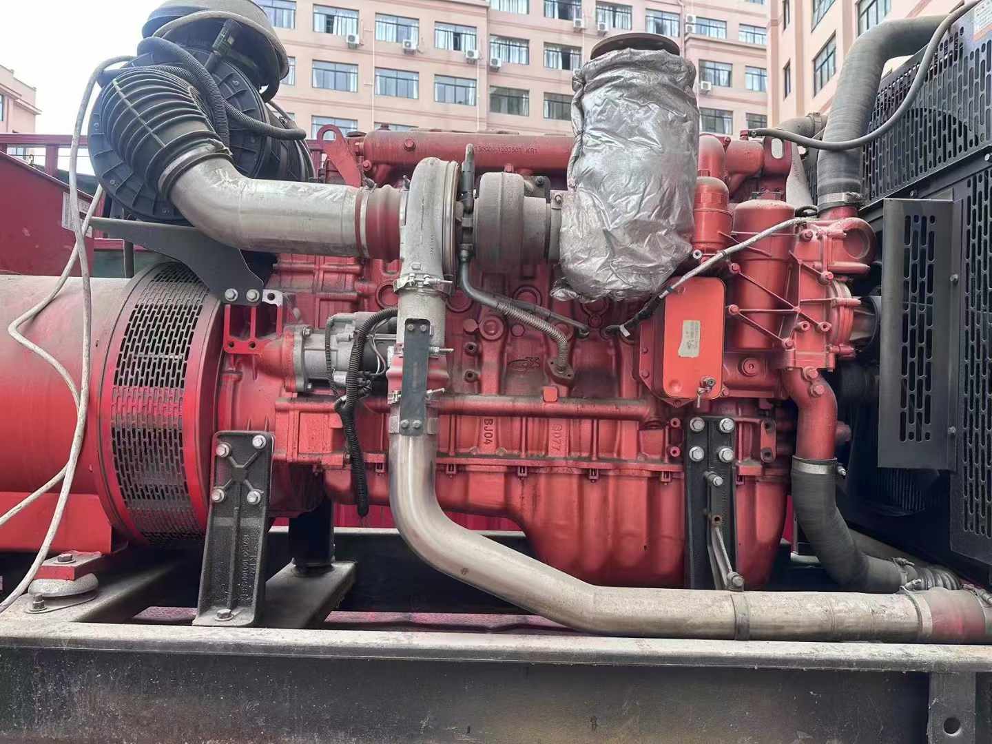 通城如何选择适合 600kW 柴油发电机组的过载保护器？